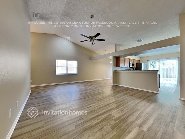 Building Photo - 11417 Smokethorn Dr