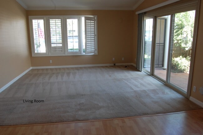 Living Room - 8656 Fresno Cir