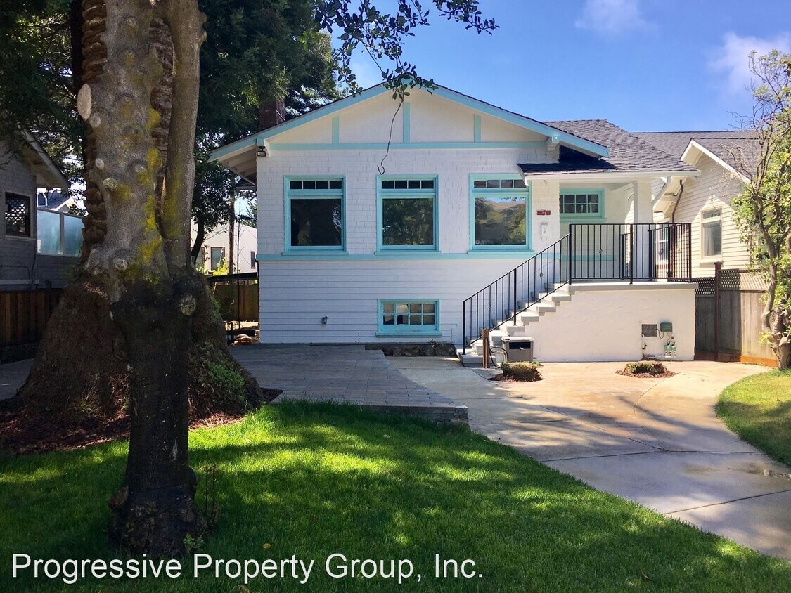 Foto principal - 3 br, 3 bath House - 21 Urbano Drive