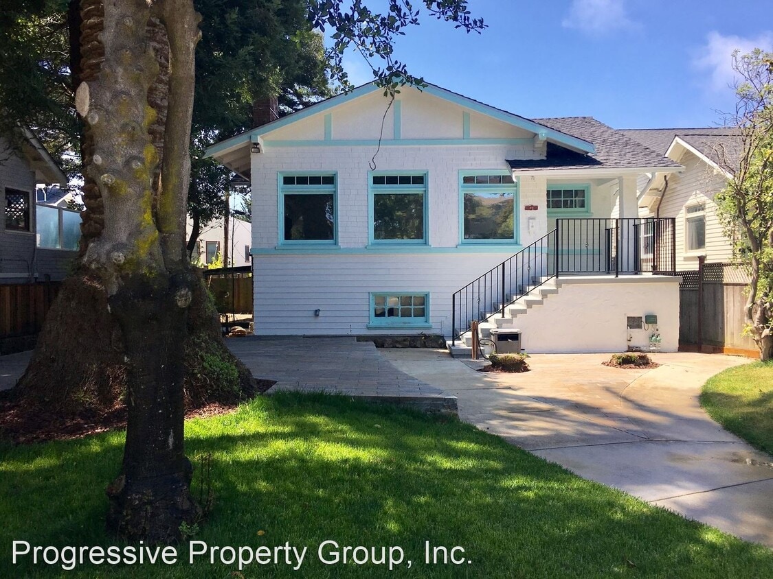 Primary Photo - 3 br, 3 bath House - 21 Urbano Drive