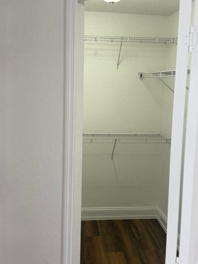 Foto del edificio - 1306 Coolmont Dr