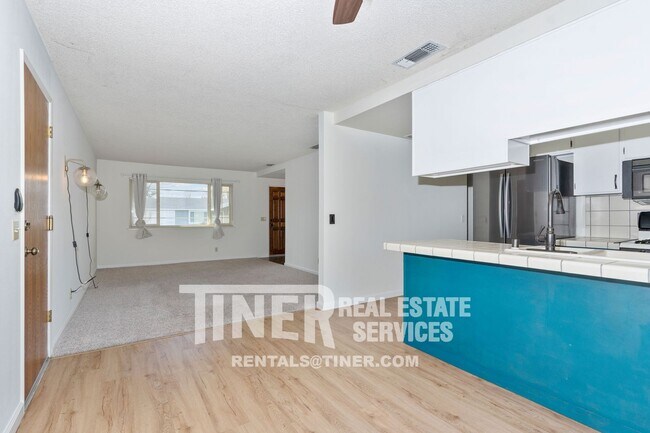 Building Photo - Lovely Pet Negotiable Rocklin Home near Ro...