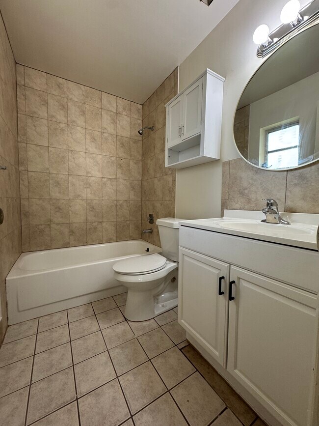 Foto del edificio - 506 Quincy Ave