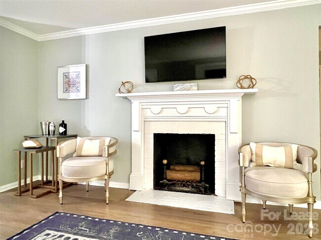 Foto del edificio - 4638 Murrayhill Rd