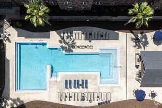 Building Photo - Varsity House Gainesville