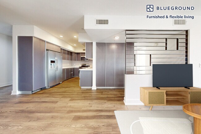 Foto del edificio - 807 N Hudson Ave