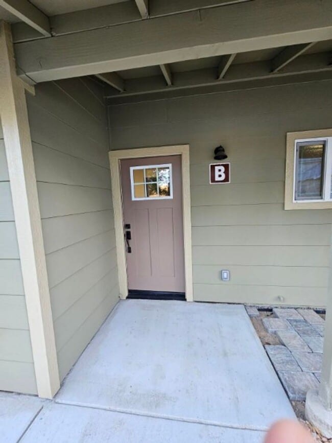 Building Photo - 2699 Scotts Creek Rd