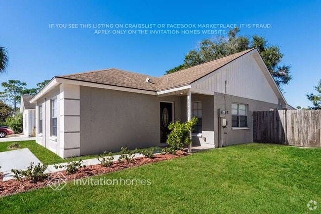 Building Photo - 13333 Laraway Dr