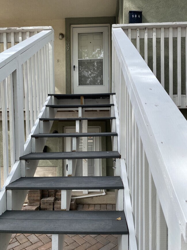 Foto del edificio - Swope Duplex - Upper