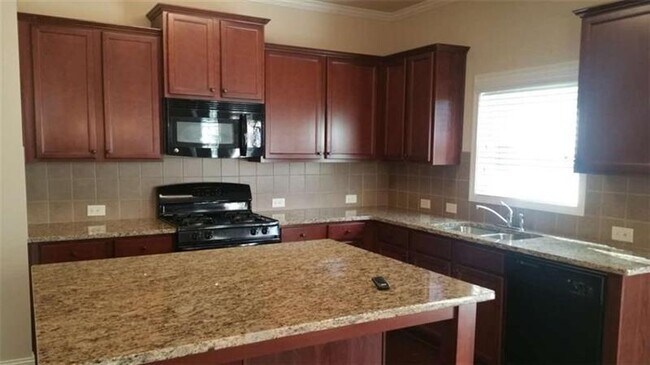 Foto del edificio - 836 Westmoreland Ln NE
