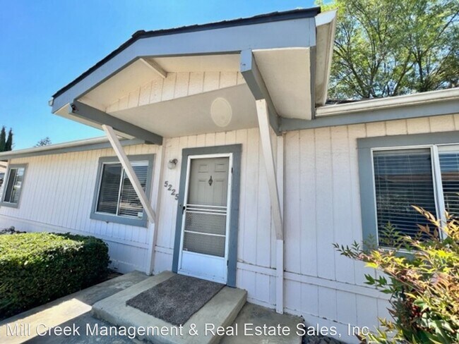 Building Photo - 3 br, 2 bath House - 5225 W. Dorothea
