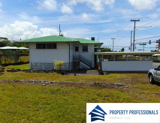 Building Photo - Charming in Hilo
