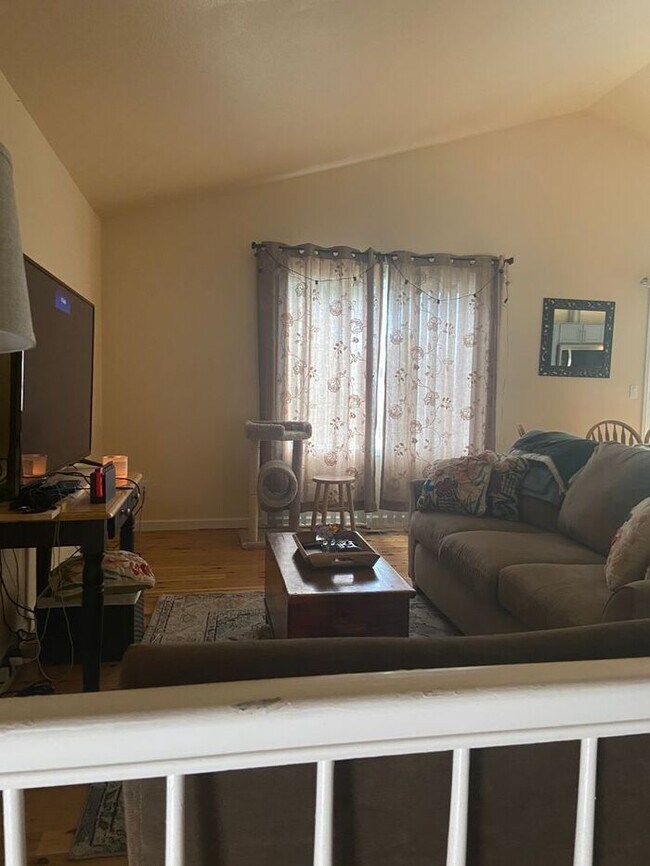 Foto del edificio - Charming 4 bed, 2 bath Home in Fort Collins