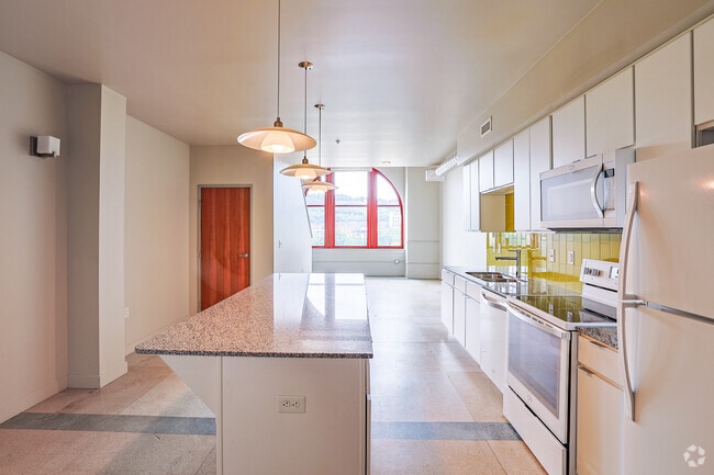 Kitchen - The Preserve at Heinz