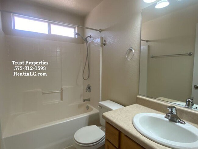 Foto del edificio - Spacious home in Sonoma Area