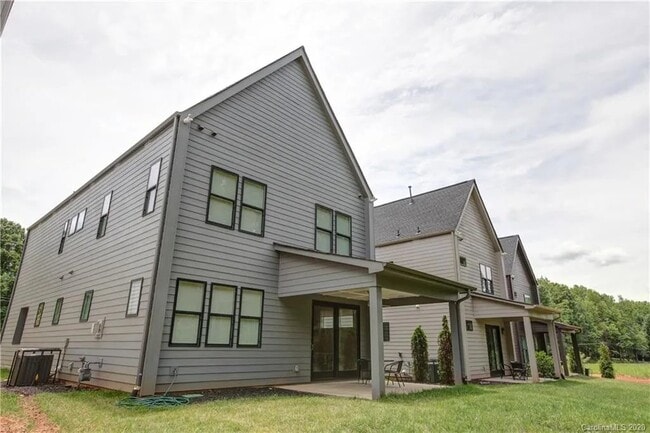 Building Photo - 4115 Merlane Dr