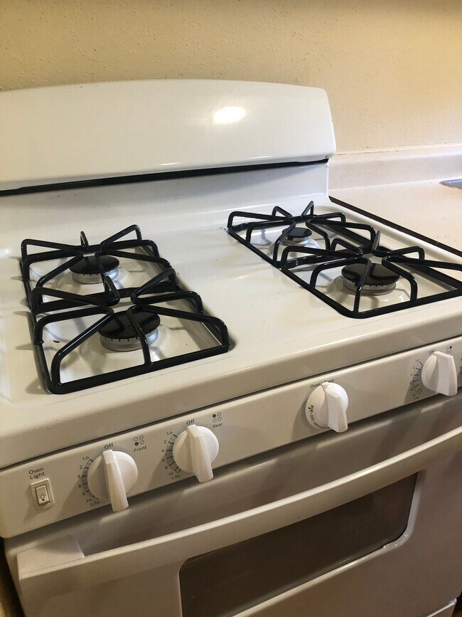 Foto del edificio - 100 Cliff Ave