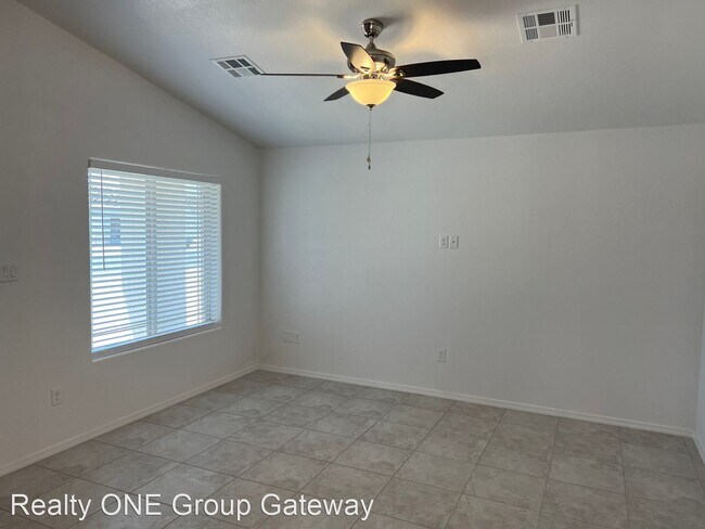 Building Photo - 3 br, 2 bath House - 4832 E Udall Lane