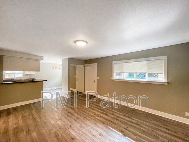 Foto del edificio - 21602 Belshire Ave