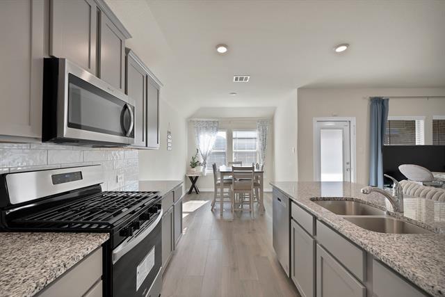 Foto del edificio - 10108 Sunnyview Ln