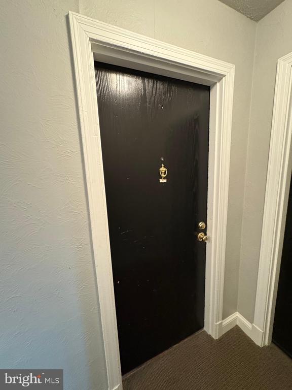 Foto del edificio - 410 Bashford Ln