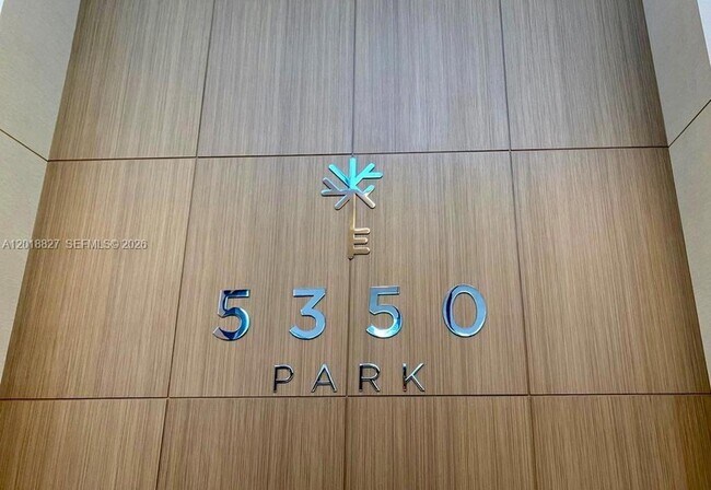 Building Photo - 5350 NW 84th Ave
