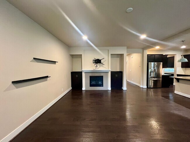 Foto del edificio - Large 5 Bedroom Home in Tumwater