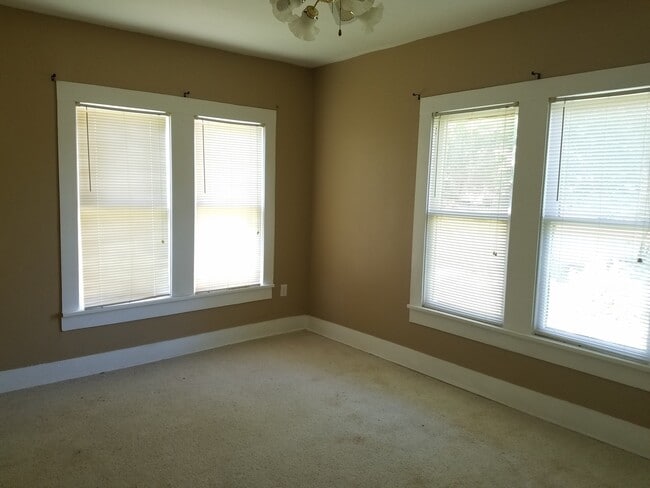 Foto del edificio - TWO BEDROOMS IN SOUTH ABILENE