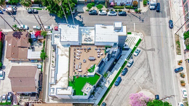 Foto del edificio - 2828 London St