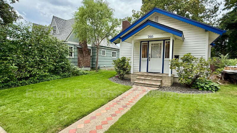 Primary Photo - 705 N A St