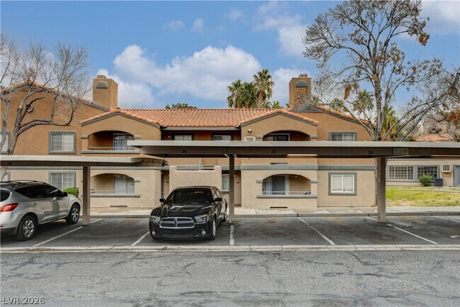 Foto del edificio - 200 Mission Laguna Ln