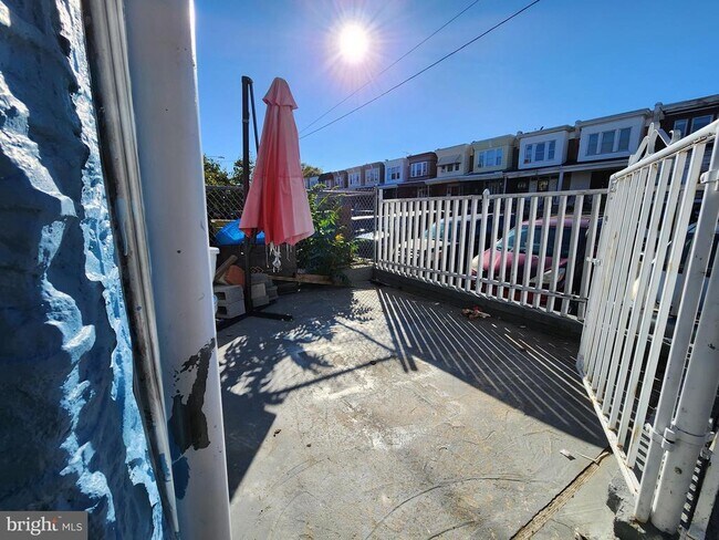 Building Photo - 4639 C St
