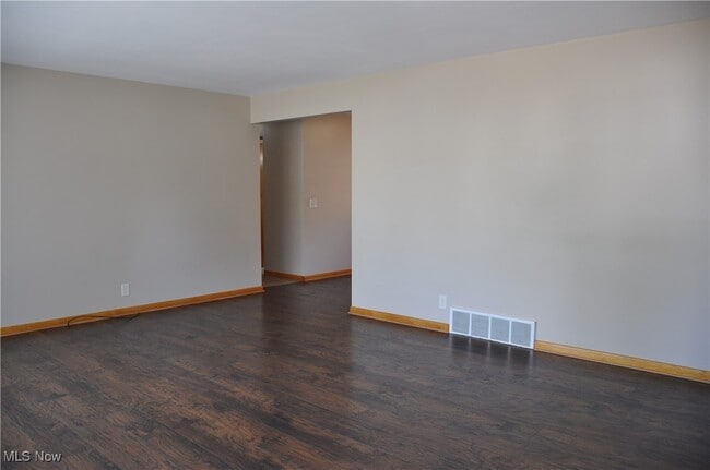 Foto del edificio - 505 Hillcrest Ave NW