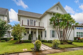 Building Photo - 8276 Modiano St