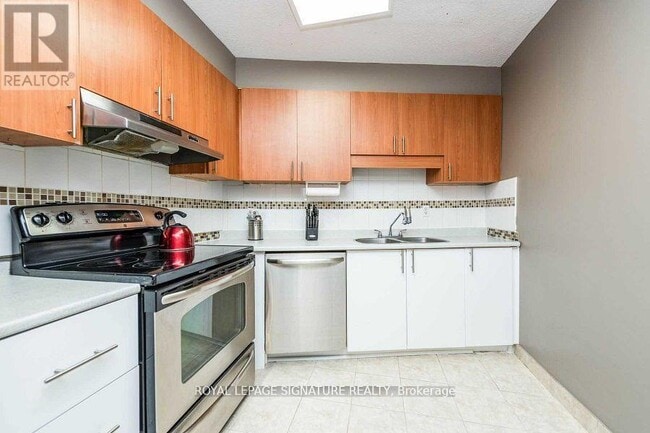 Building Photo - 50 Mississauga Vly Blvd