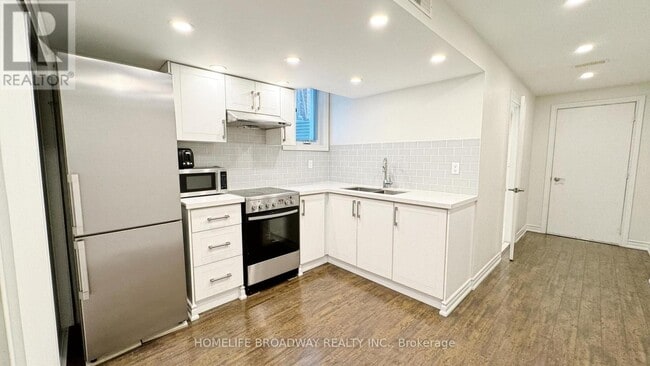 Building Photo - 102 Orchard Hill Blvd