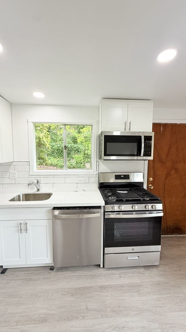 Photo - 1334 Lakeview (Duplex) Apartment
