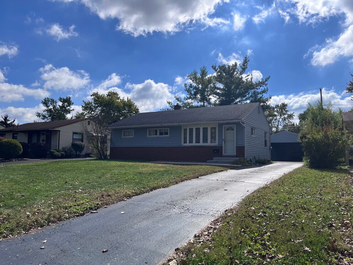 Primary Photo - 2483 Shrewsbury Rd