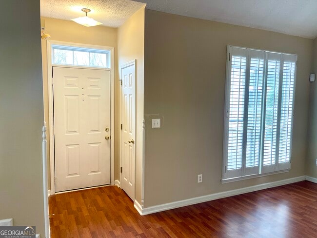 Building Photo - 40 Prestwick Ct