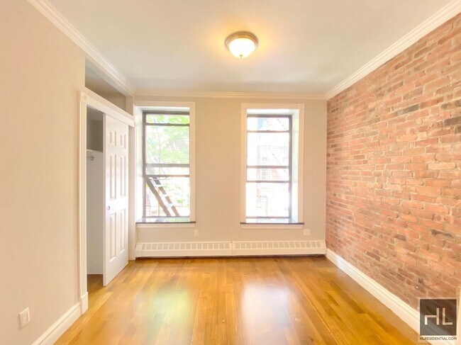Foto del edificio - E 28TH ST.