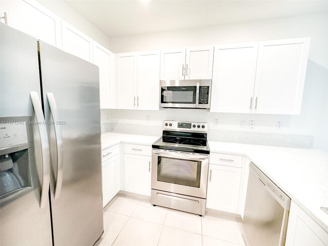 Foto del edificio - 1486 SE 26th Ter