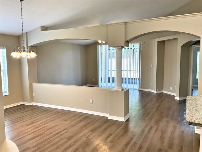 Building Photo - 13227 Chattanooga Ln