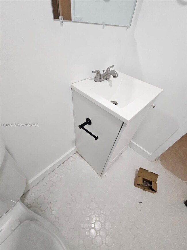 Foto del edificio - 1135 Euclid Ave