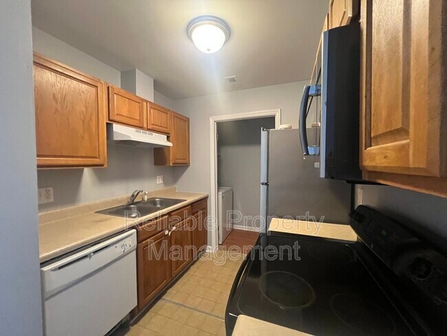 Foto del edificio - 106 Wt Ln