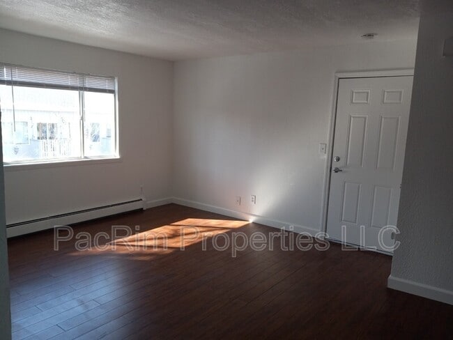 Building Photo - 8831 Cordell Cir