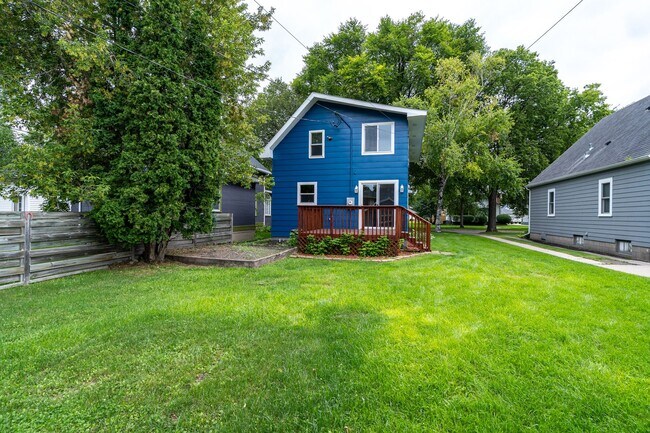 Foto del edificio - Recently Updated Single Family Home Available