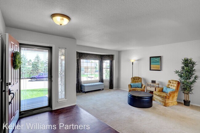 Building Photo - 4 br, 4 bath House - 10431 Antler Creek Dr