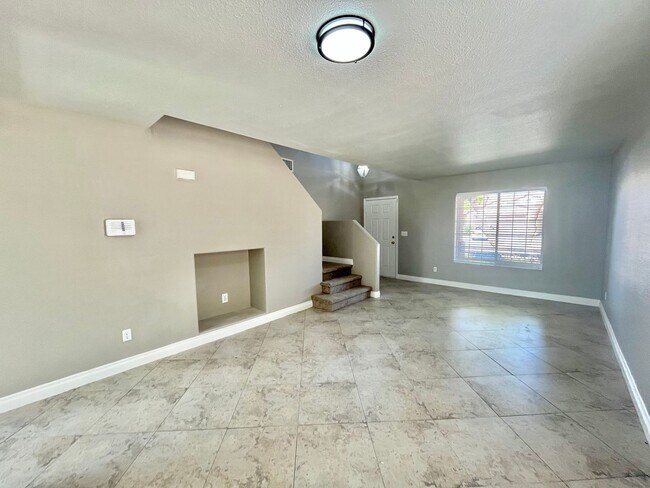 Foto del edificio - 9924 Clover Field Ct