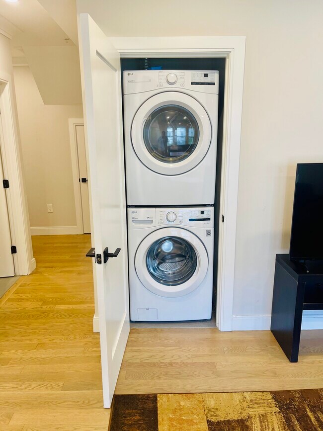 Foto del edificio - 47 Ridgemont St