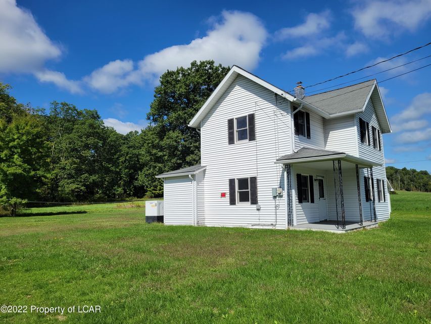229 Buckwheat Hollow Rd, Harveys Lake, PA 18618 House Rental in
